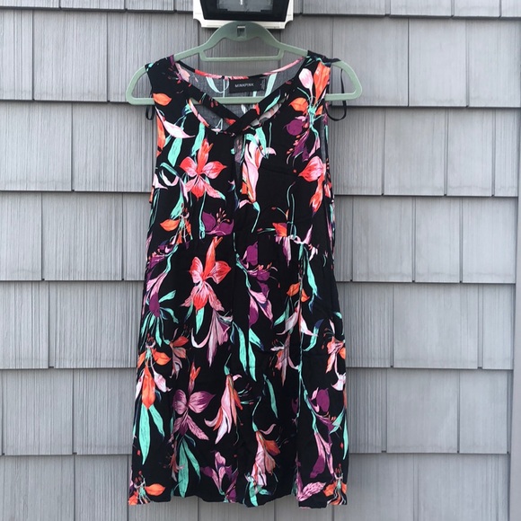 MINKPINK Miss Lily Black Floral Dress, Size L - Picture 2 of 6